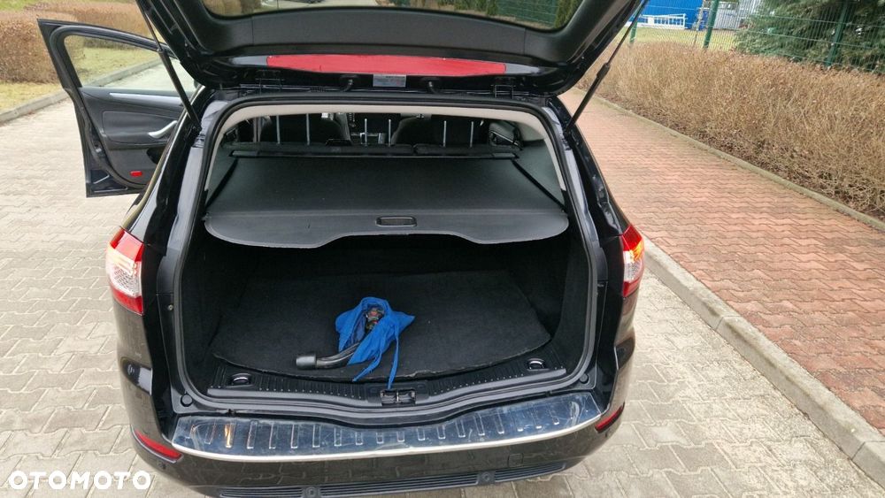 Ford Mondeo 2.0 TDCi Titanium - 18