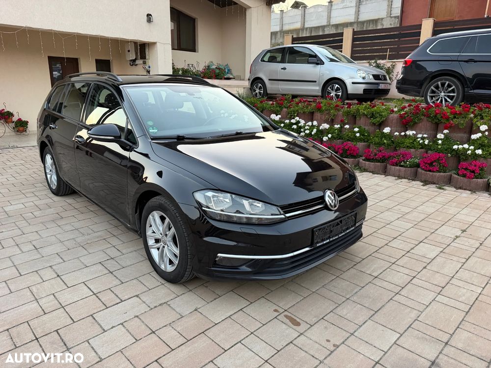 Volkswagen Golf 1.6 TDI DPF Comfortline - 9