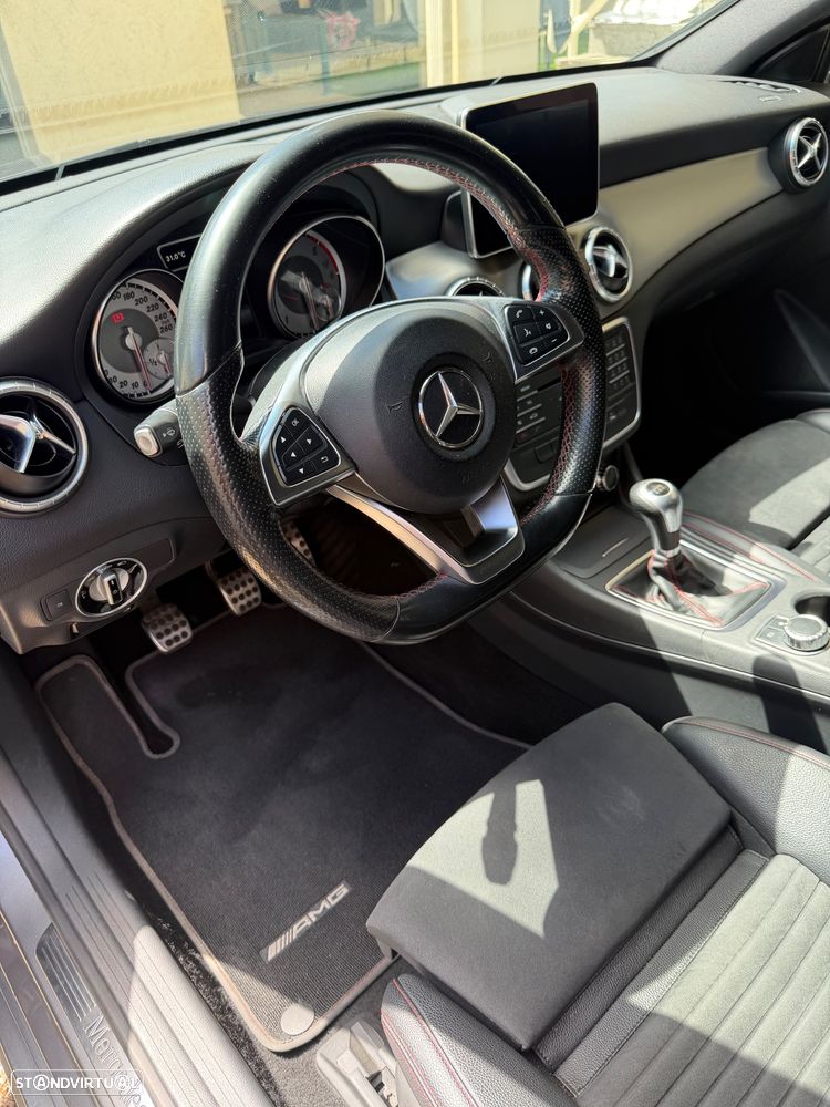 Mercedes-Benz CLA 180 (CDI) d AMG Line - 12