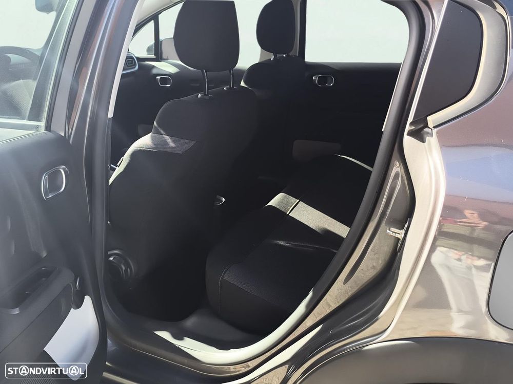 Citroën C3 1.2 PureTech C-Series - 15