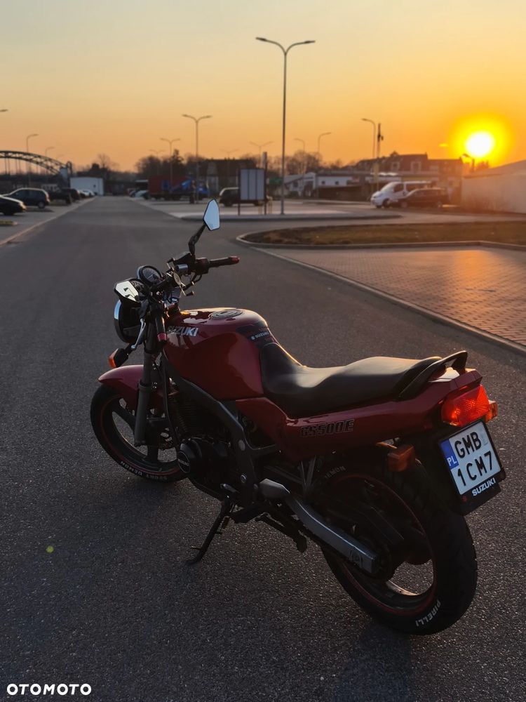 Suzuki GS - 3