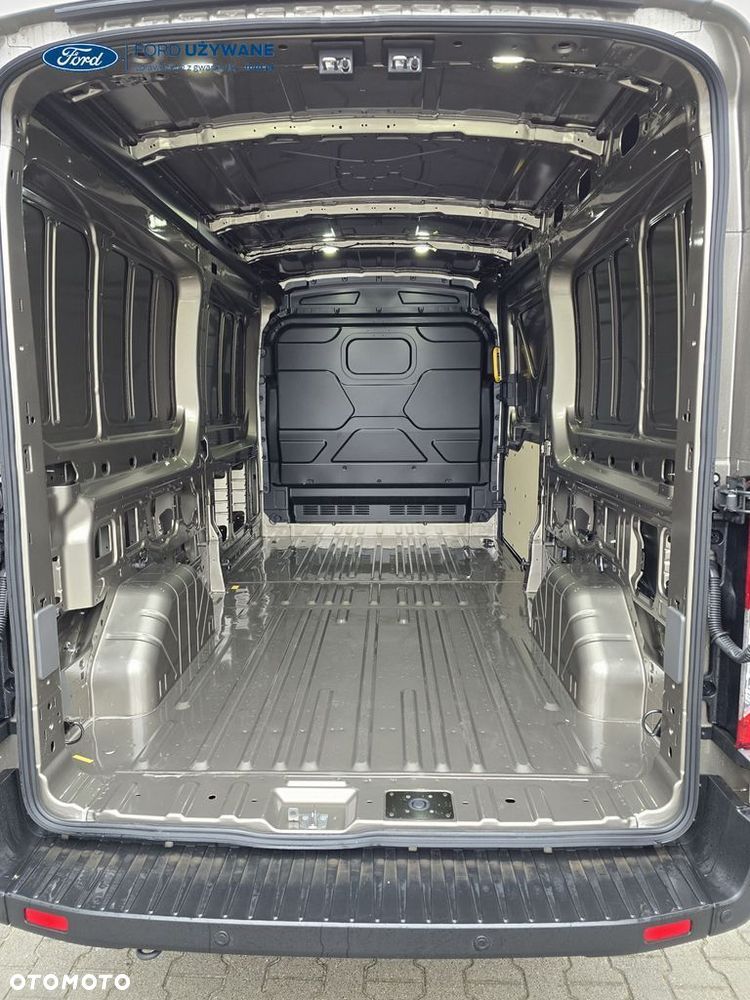 Ford Transit - 14