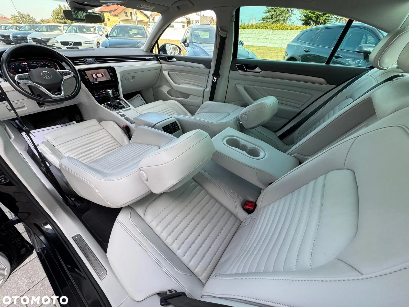 Volkswagen Passat 2.0 TDI 4Mot Elegance DSG - 16