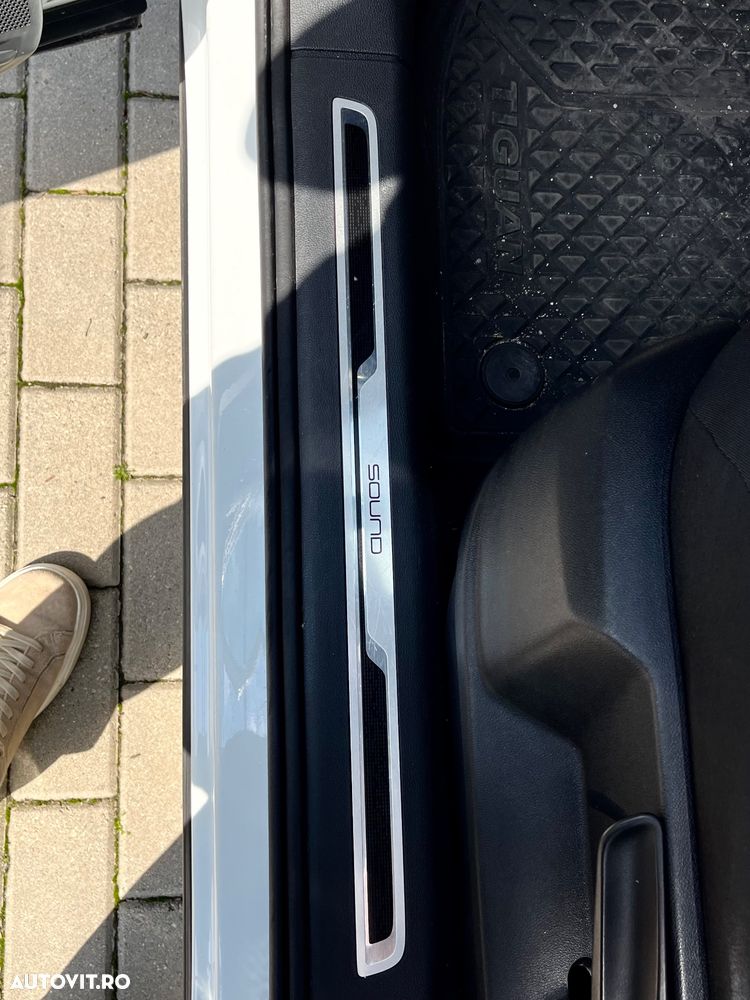 Volkswagen Tiguan 2.0 TDI SCR (BlueMotion Technology) Sound - 15