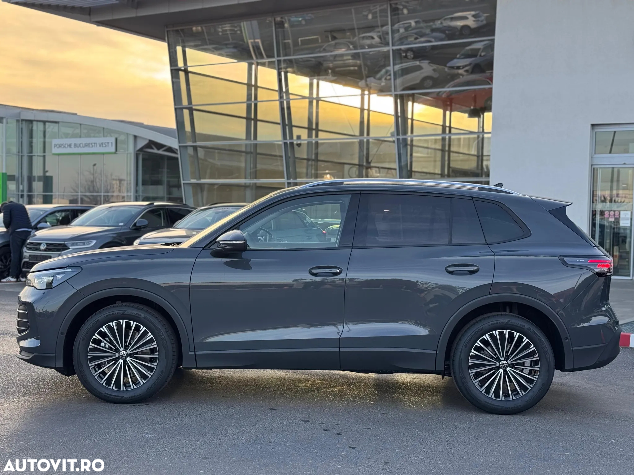 Volkswagen Tiguan 2.0 TDI DSG Life - 3
