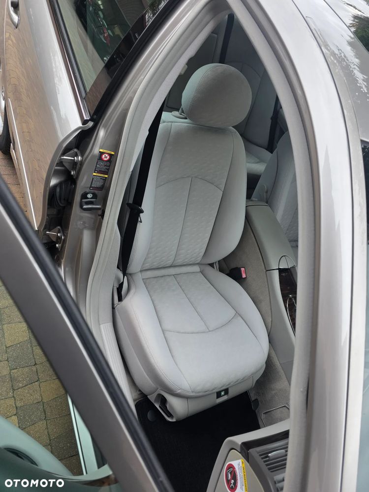 Mercedes-Benz Klasa E - 30