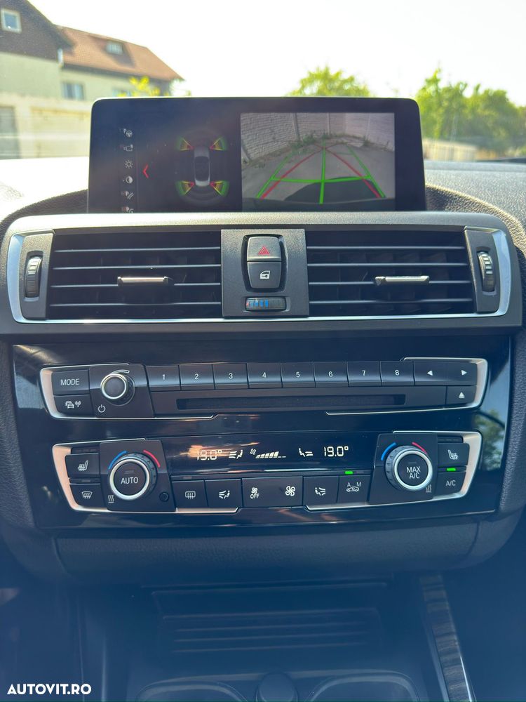 BMW Seria 2 220d xDrive AT Luxury Line - 24