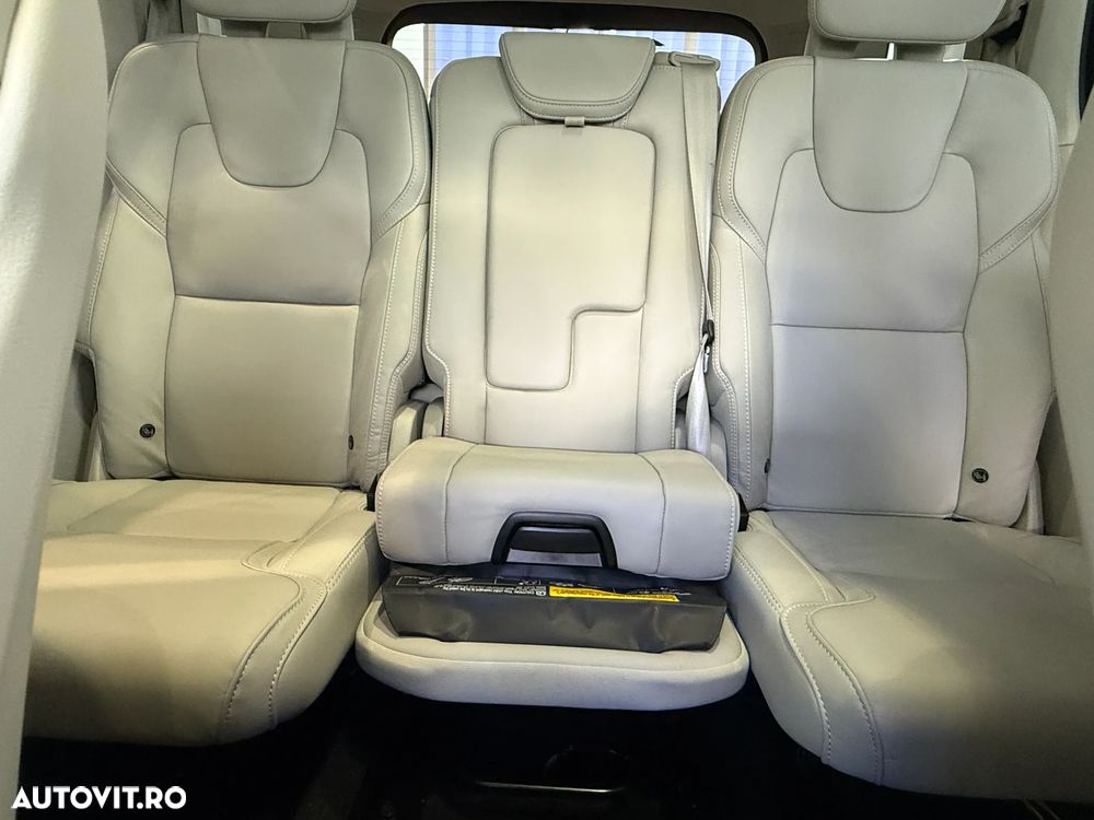 Volvo XC 90 T8 AWD PHEV Ultra Bright - 34