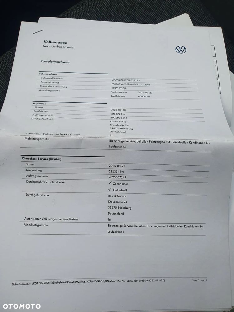 Volkswagen Passat 2.0 TDI SCR DSG Business - 27