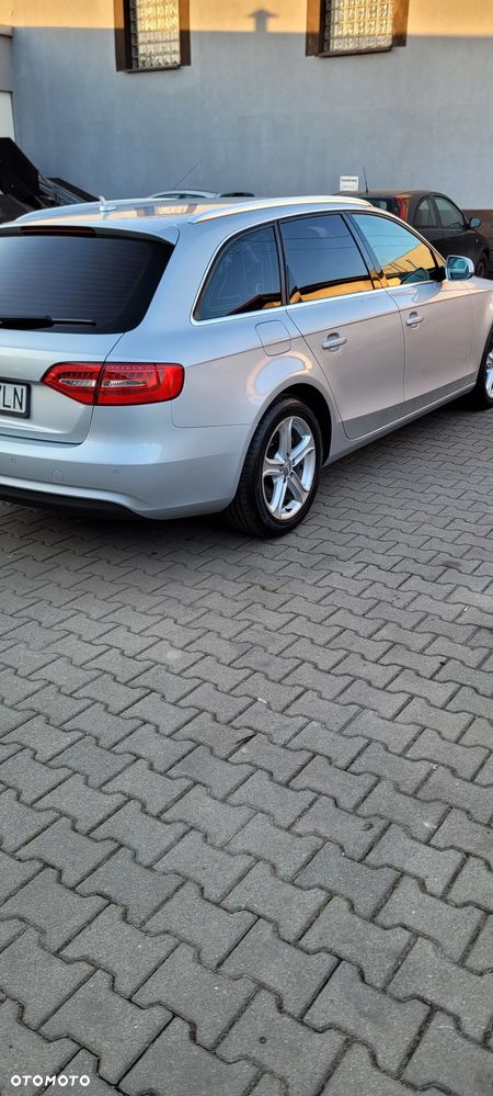 Audi A4 Avant 2.0 TDI DPF Ambition - 9