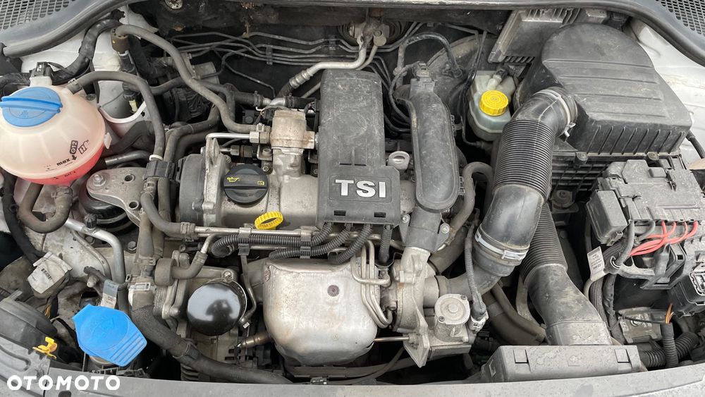 Skoda RAPID 1.2 TSI Ambition - 10