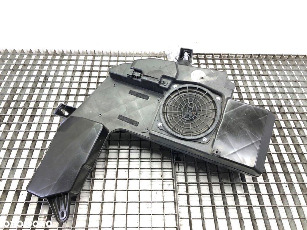 SUBWOOFER  AUDI A4 B6 Avant (8E5) 2000 - 2005 1.6 75 kW [102 KM] benzyna 2001 - 2004 8E9035382 - 1
