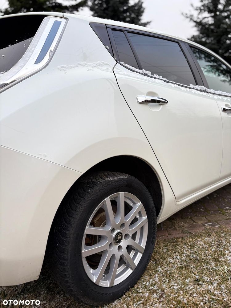 Nissan Leaf - 8