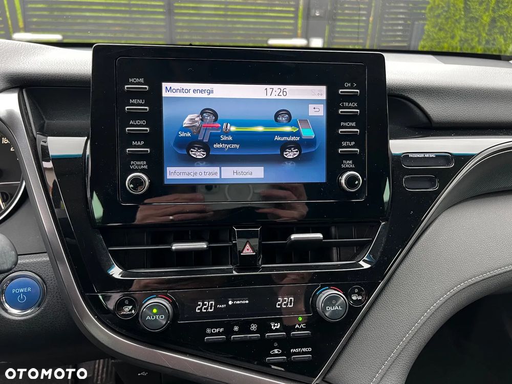 Toyota Camry 2.5 Hybrid Comfort CVT - 19