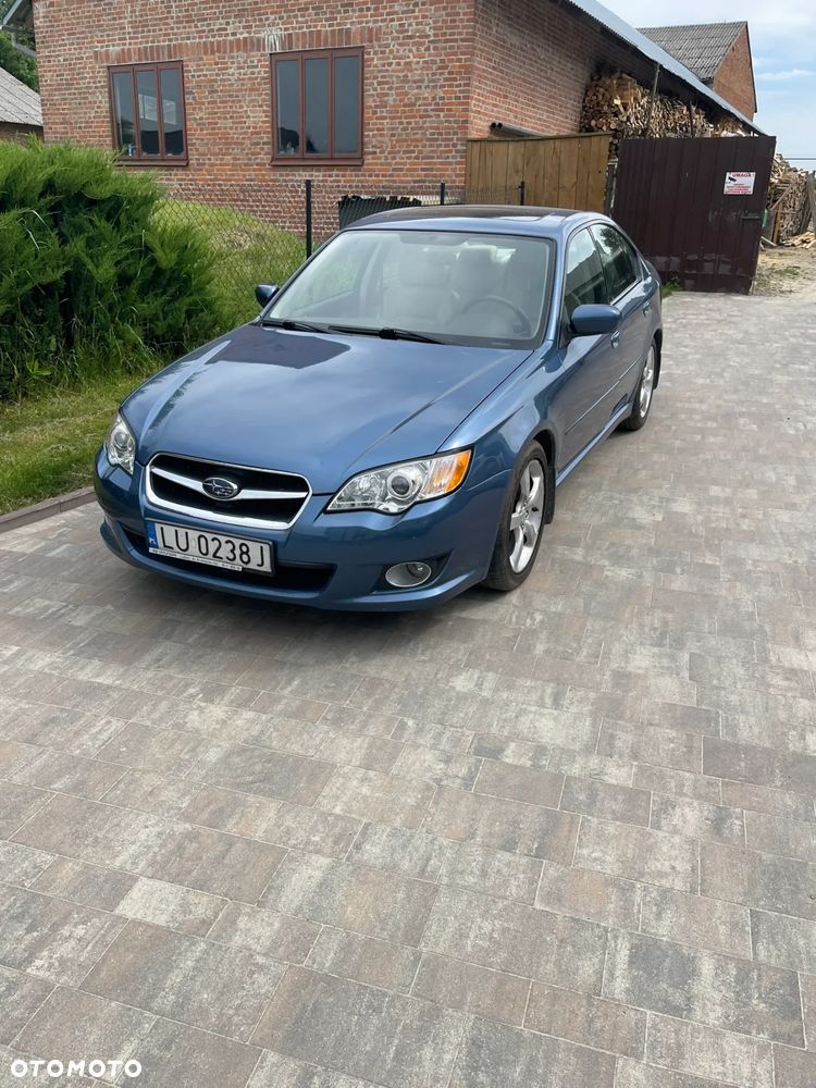 Subaru Legacy - 2