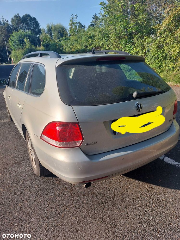 Volkswagen Golf - 4