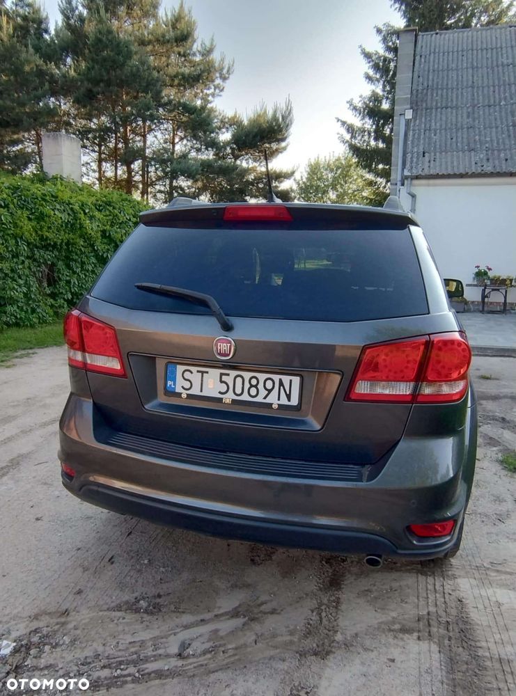 Fiat Freemont 2.0 Multijet Lounge AWD - 5