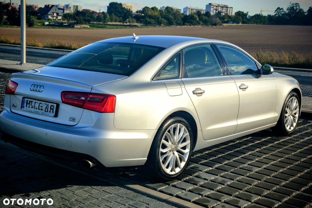 Audi A6 Limousine 2.8 FSI Quattro S tronic - 5