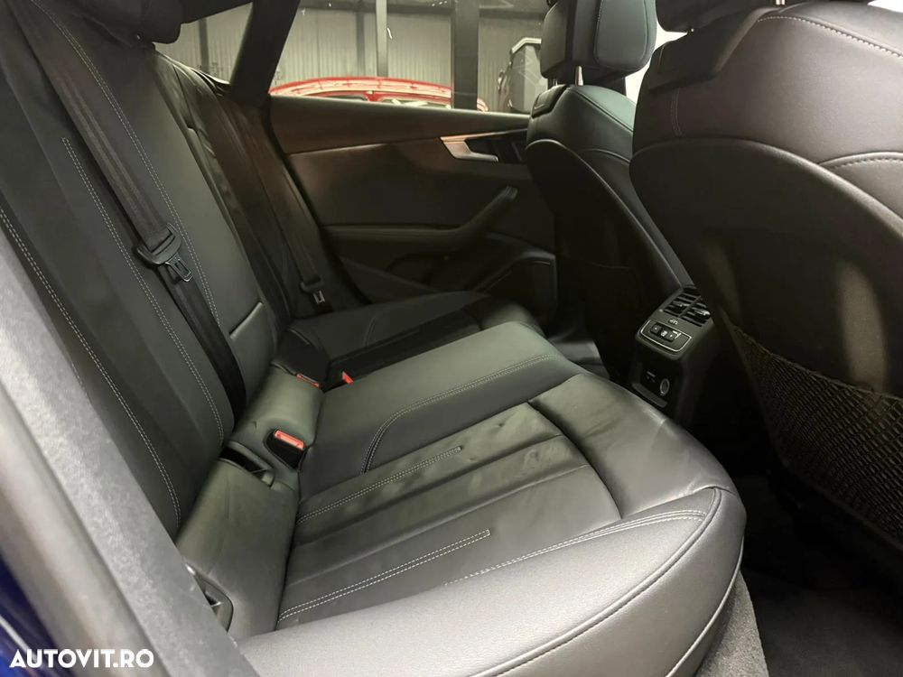 Audi A5 Sportback 2.0 45 TFSI quattro S tronic MHEV S Line - 33