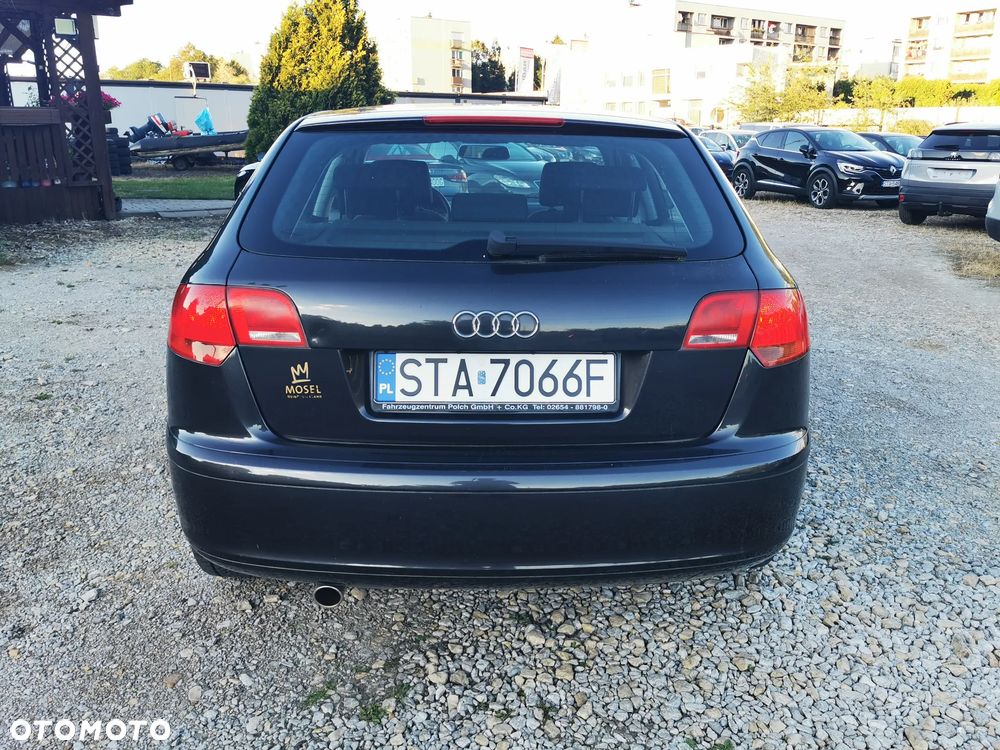 Audi A3 Sportback 1.6 Attraction - 8