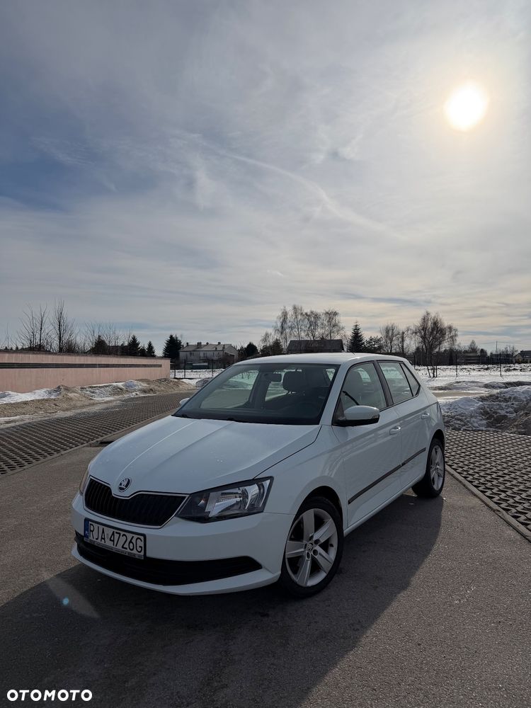 Skoda Fabia 1.0 MPI Ambition - 1