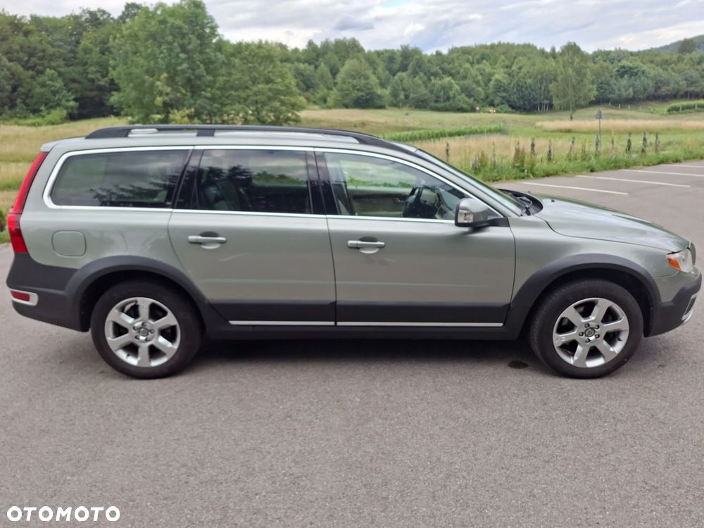 Volvo XC 70 D5 AWD Summum - 17