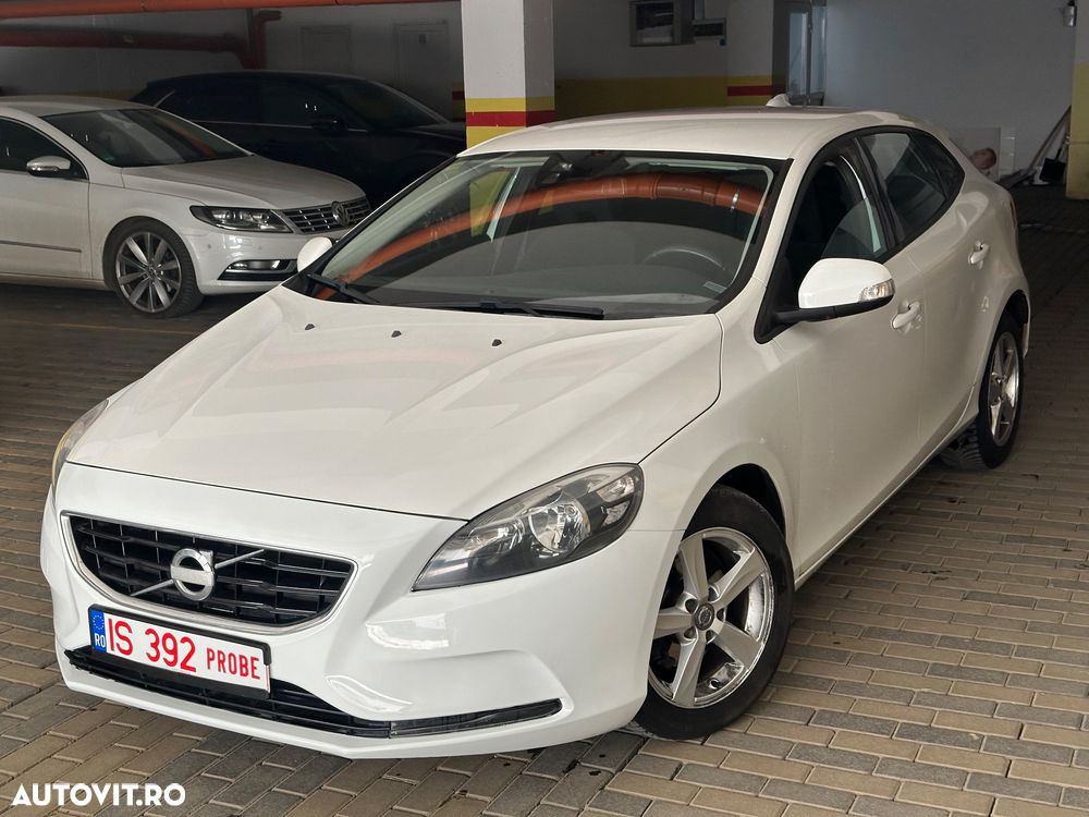 Volvo V40 D2 - 13