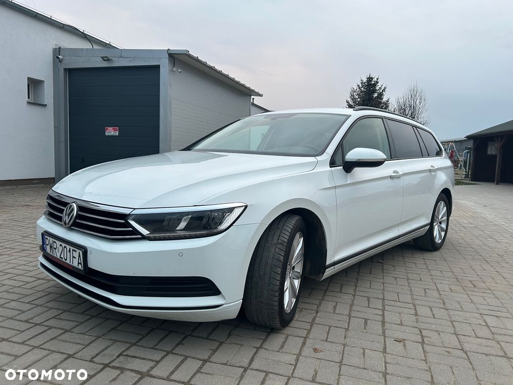 Volkswagen Passat - 5