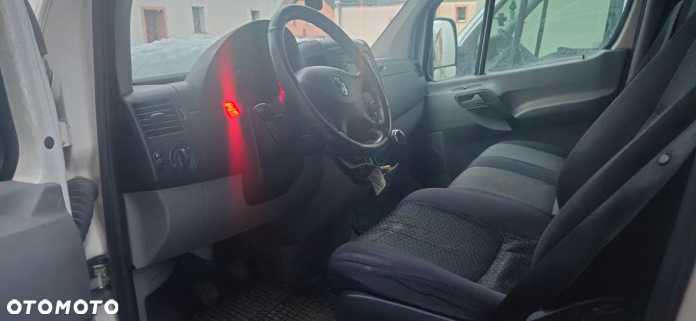 Volkswagen Crafter - 13