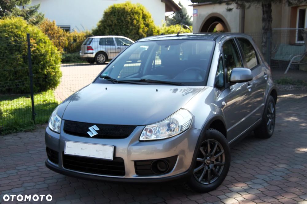 Suzuki SX4 1.5 Streetline 4x2 Classic - 2