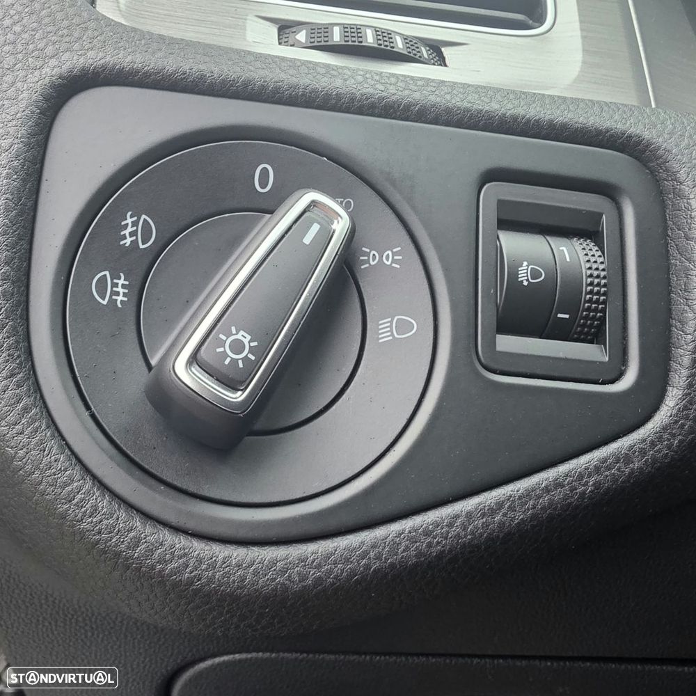 VW Golf Variant 1.6 TDi GPS Edition - 19
