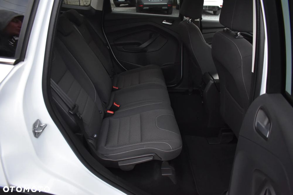 Ford Kuga 1.5 EcoBoost FWD Titanium ASS - 37