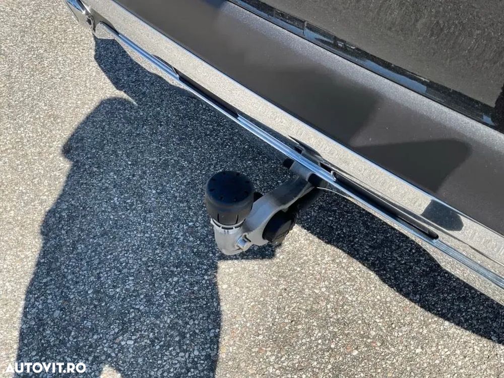 Mercedes-Benz GLC - 13