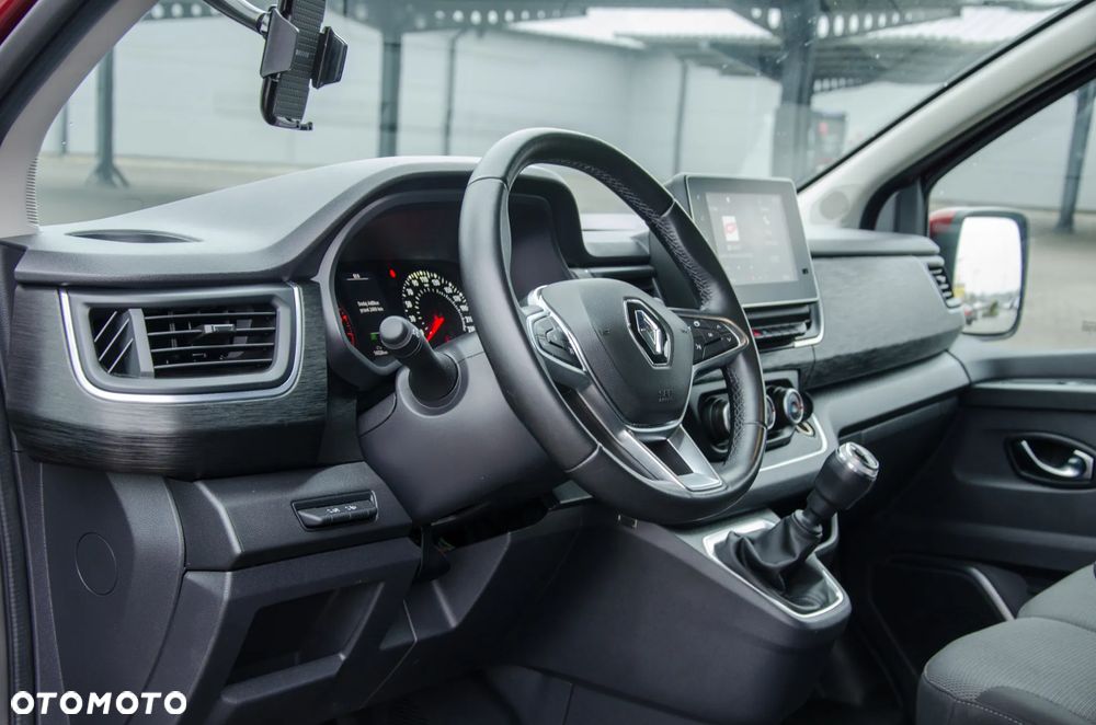 Renault Trafic 2.0 dCi Escapade - 27