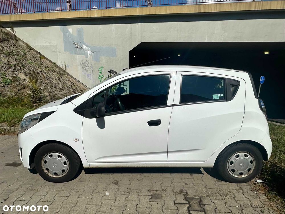 Chevrolet Spark - 4