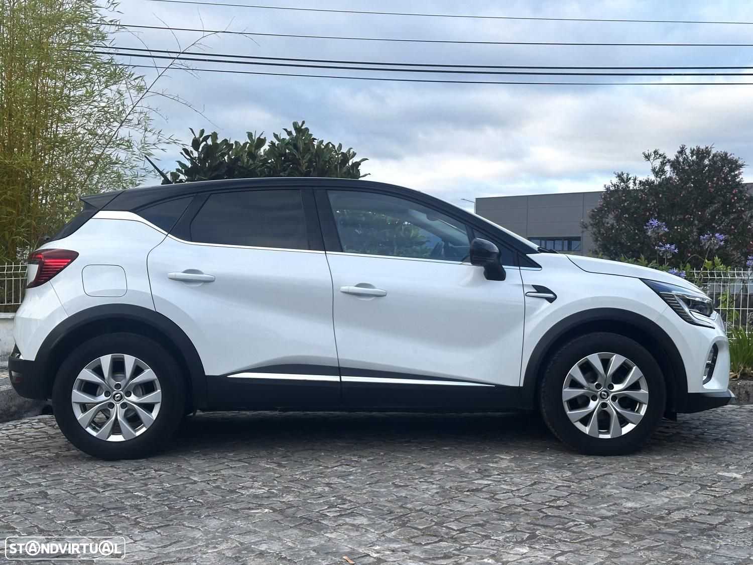 Renault Captur 1.0 TCe Exclusive - 3