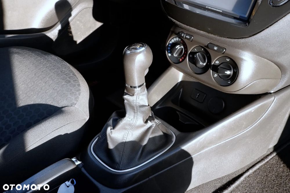 Opel Corsa 1.4 Enjoy - 7