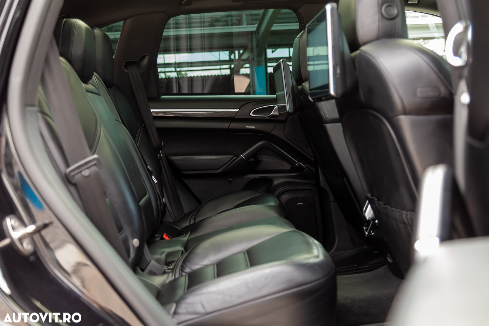 Porsche Cayenne Diesel Platinum Edition - 22