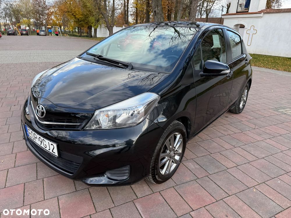 Toyota Yaris 1.33 Prestige - 32