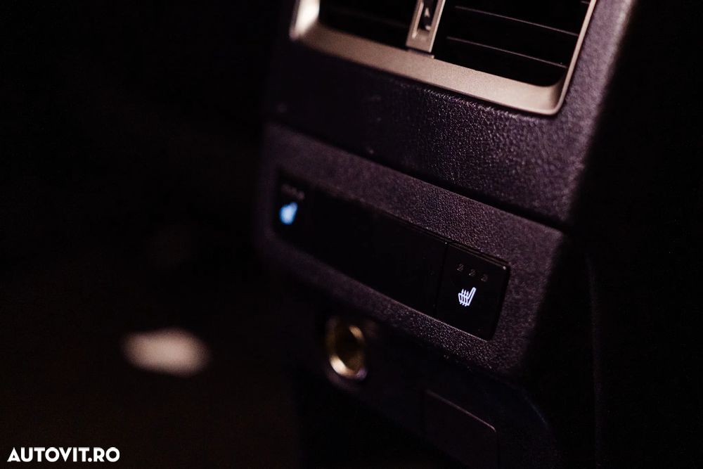 Lexus Seria RX 450h (hybrid) Luxury Line - 18