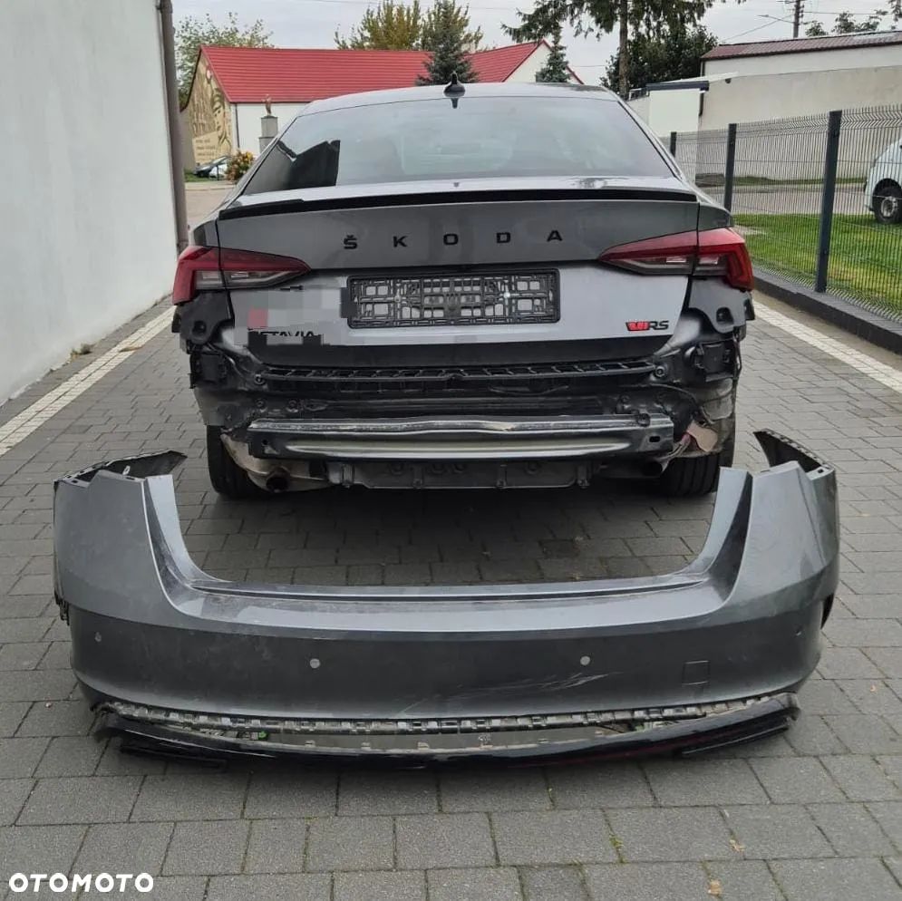 Skoda Octavia 2.0 TSI RS DSG - 7