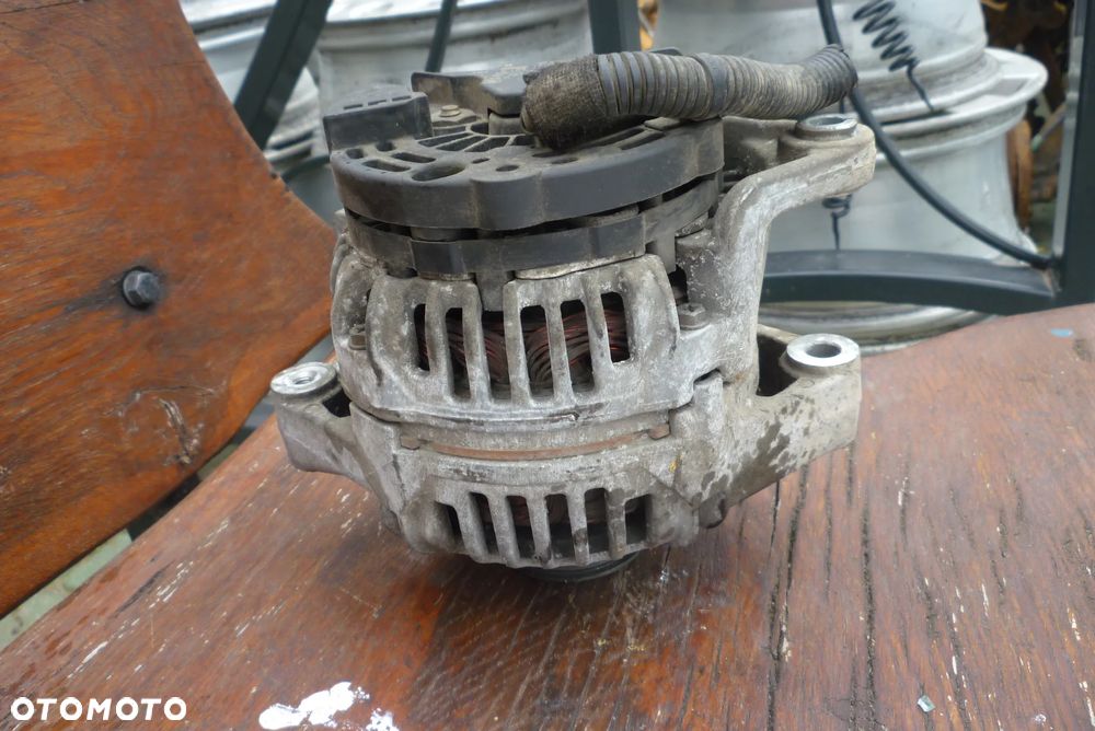 alternator Opel Astra Vectra Zafira 100A 0124415002 90561971 - 4