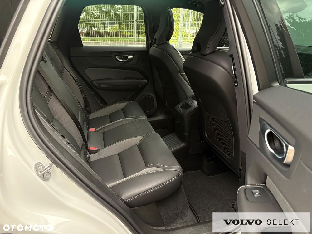 Volvo XC 60 - 29