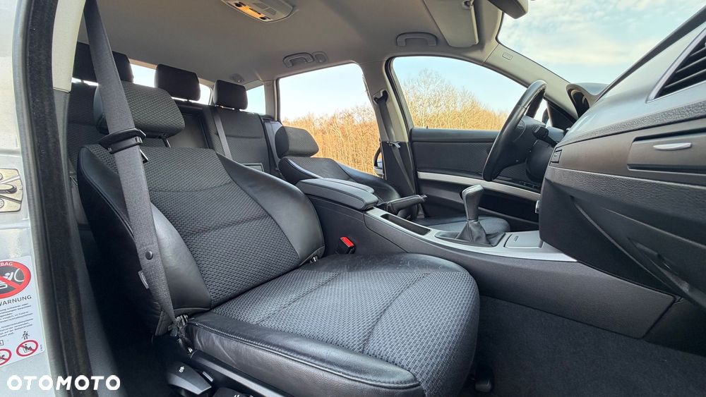 BMW Seria 3 320d xDrive - 11