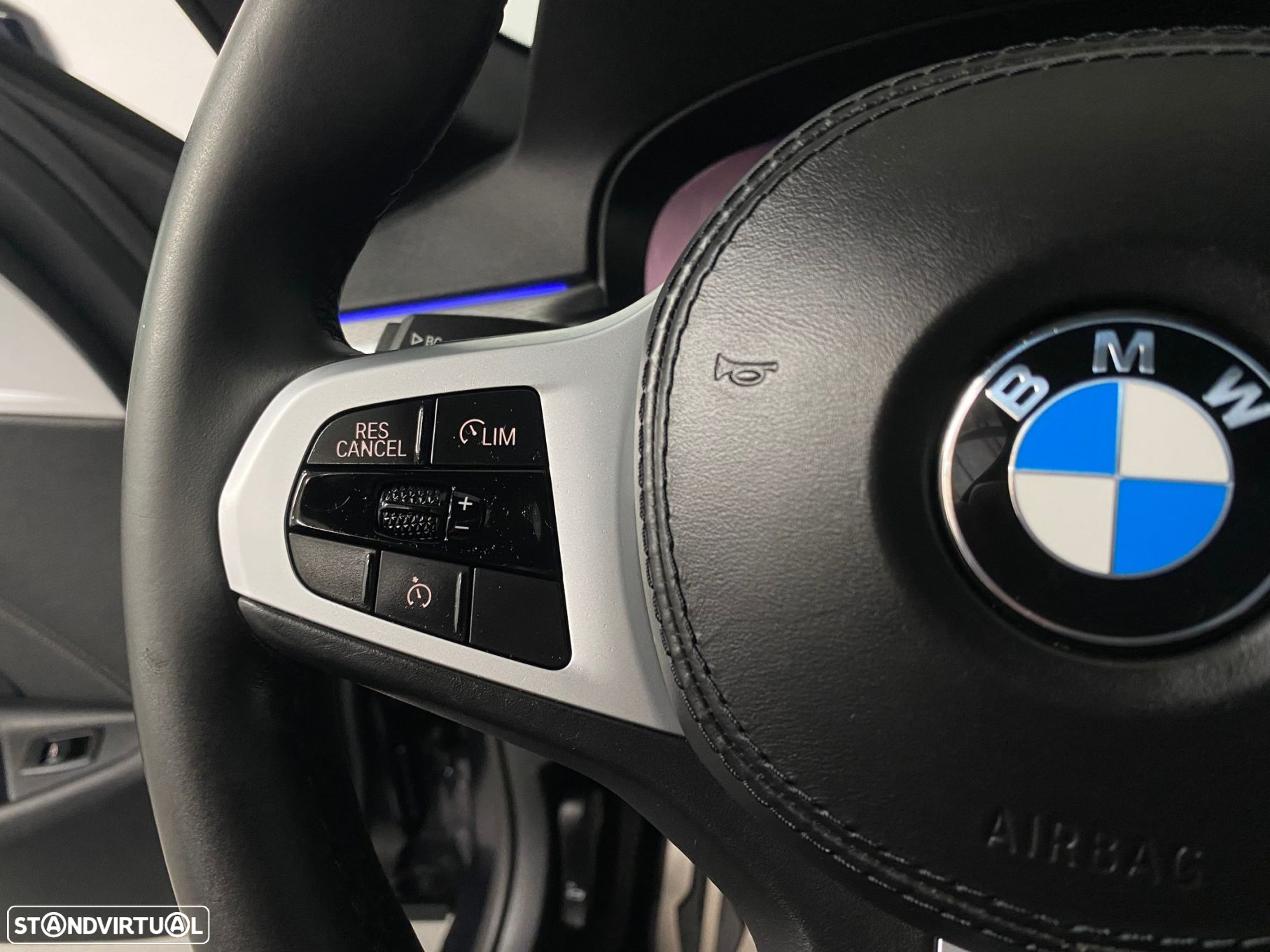 BMW 520 d Pack Desportivo M Auto - 17