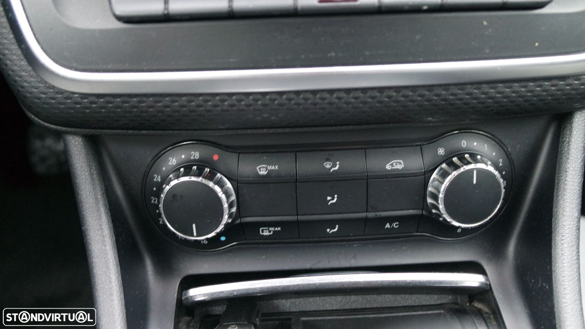 Mercedes-Benz A 180 d Urban - 15