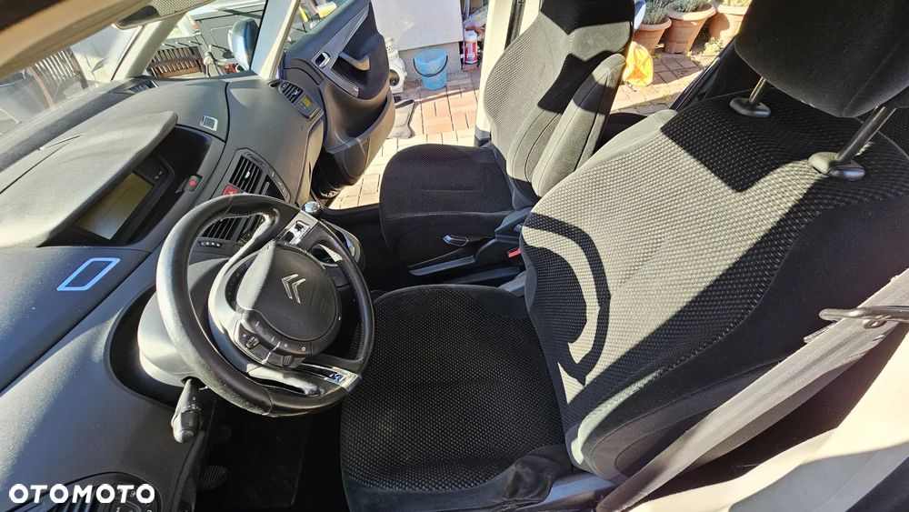 Citroën C4 Grand Picasso - 8