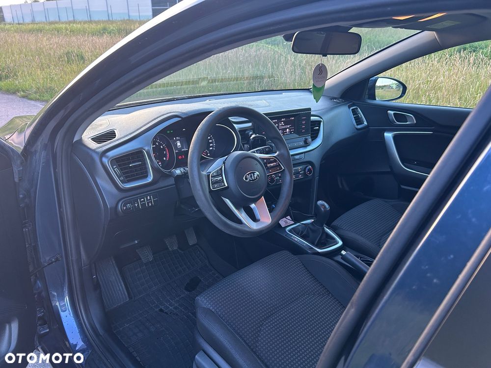 Kia Ceed 1.0 T-GDI S - 10