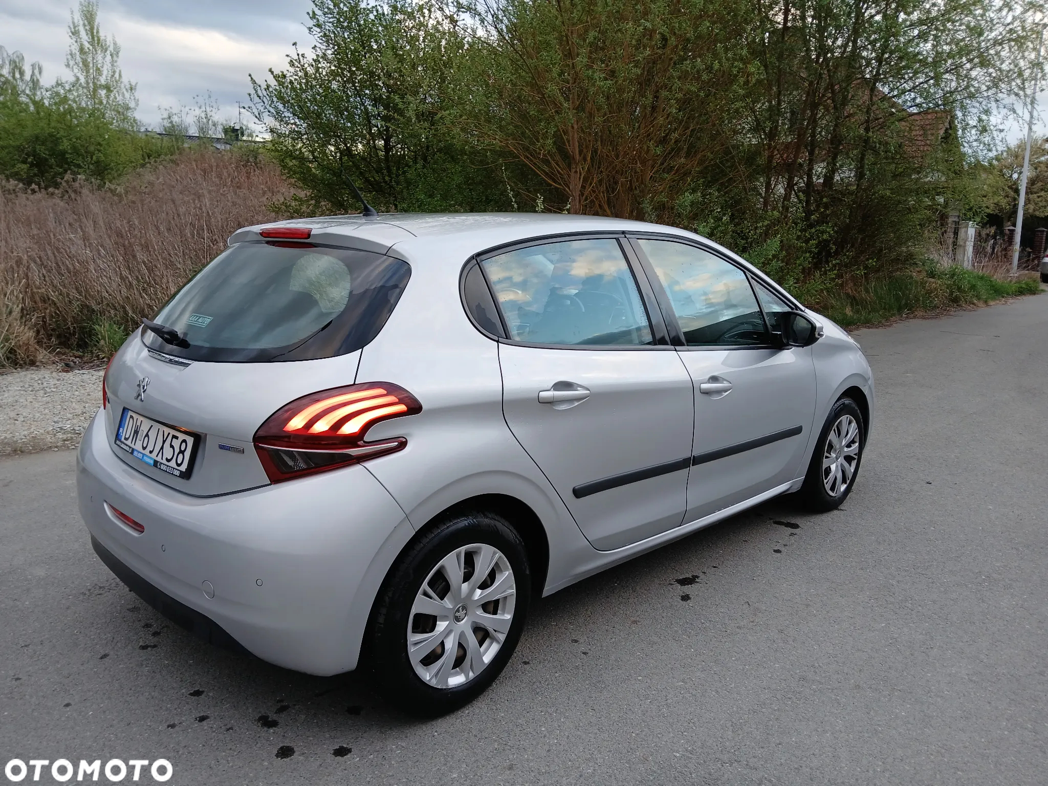 Peugeot 208 1.2 PureTech Active - 7