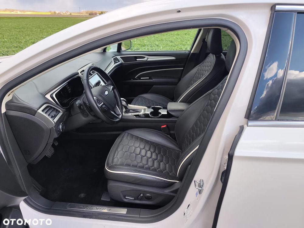 Ford Mondeo 2.0 TDCi STart-Stopp PowerShift-Aut Vignale - 14